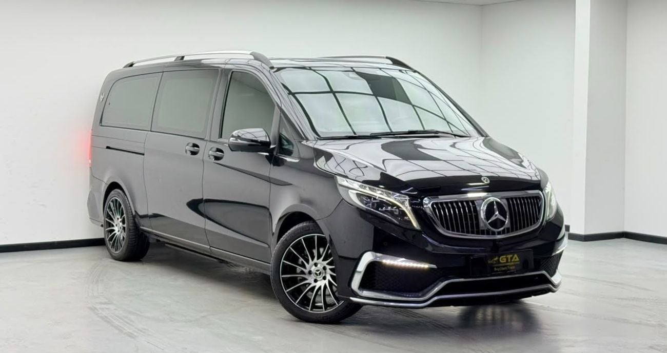 Mercedes Benz V 250 2022 Mercedes Benz V250 Falcon Edition, 2027 MB Service Pack, Full MB Service History, GCC