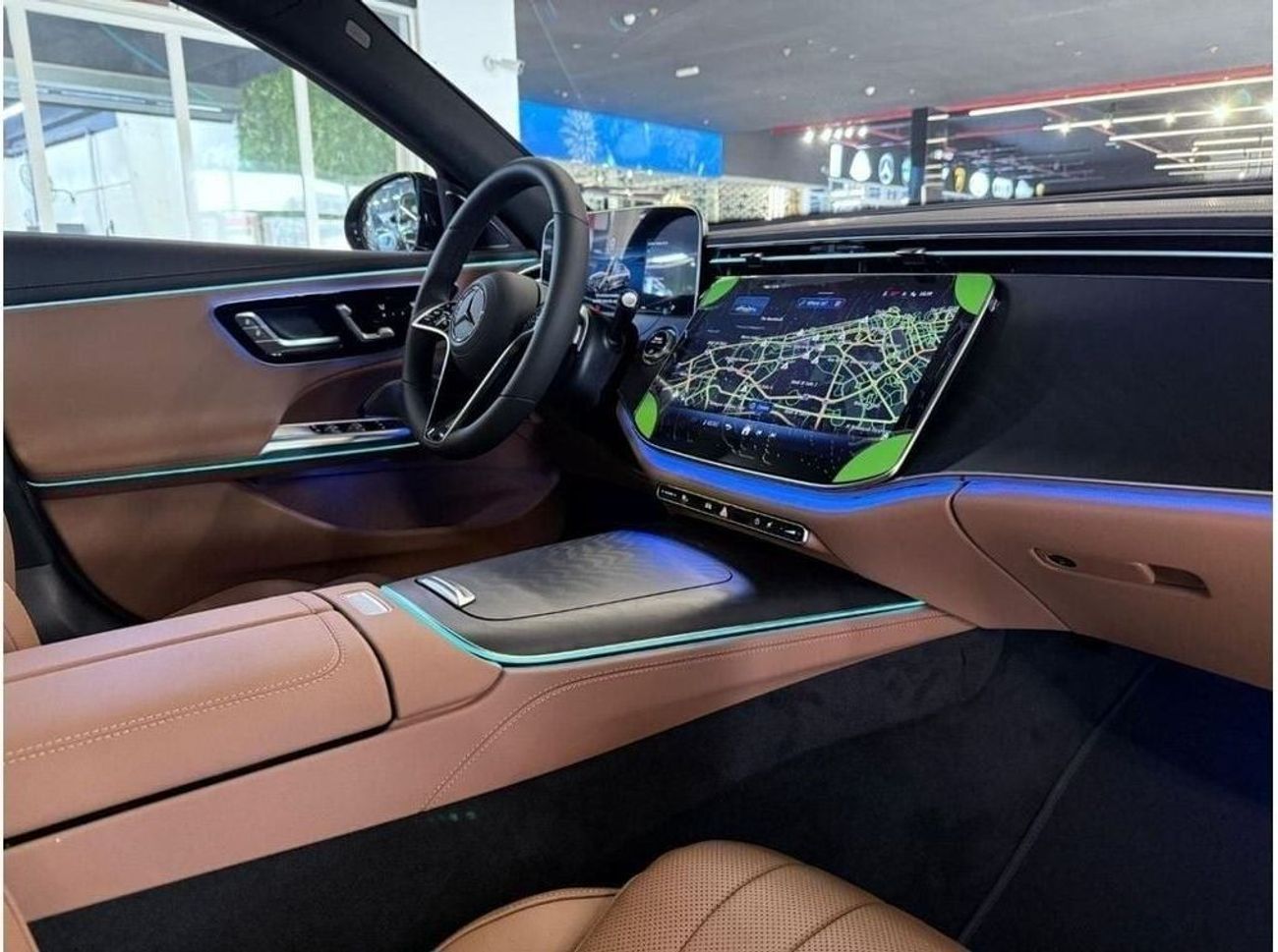 Mercedes-Benz E200 2025 MERCEDES BENZ E200 AMG LINE - Dealer Warranty 2 years could be extend