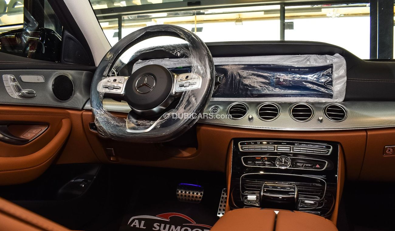 Mercedes-Benz E200