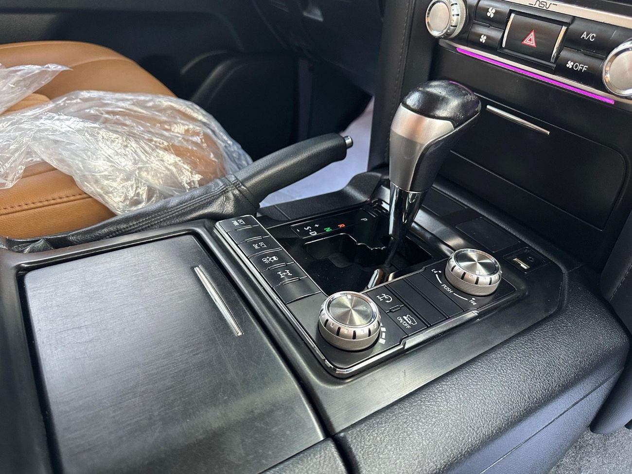 Toyota Land Cruiser GXR 4.0L