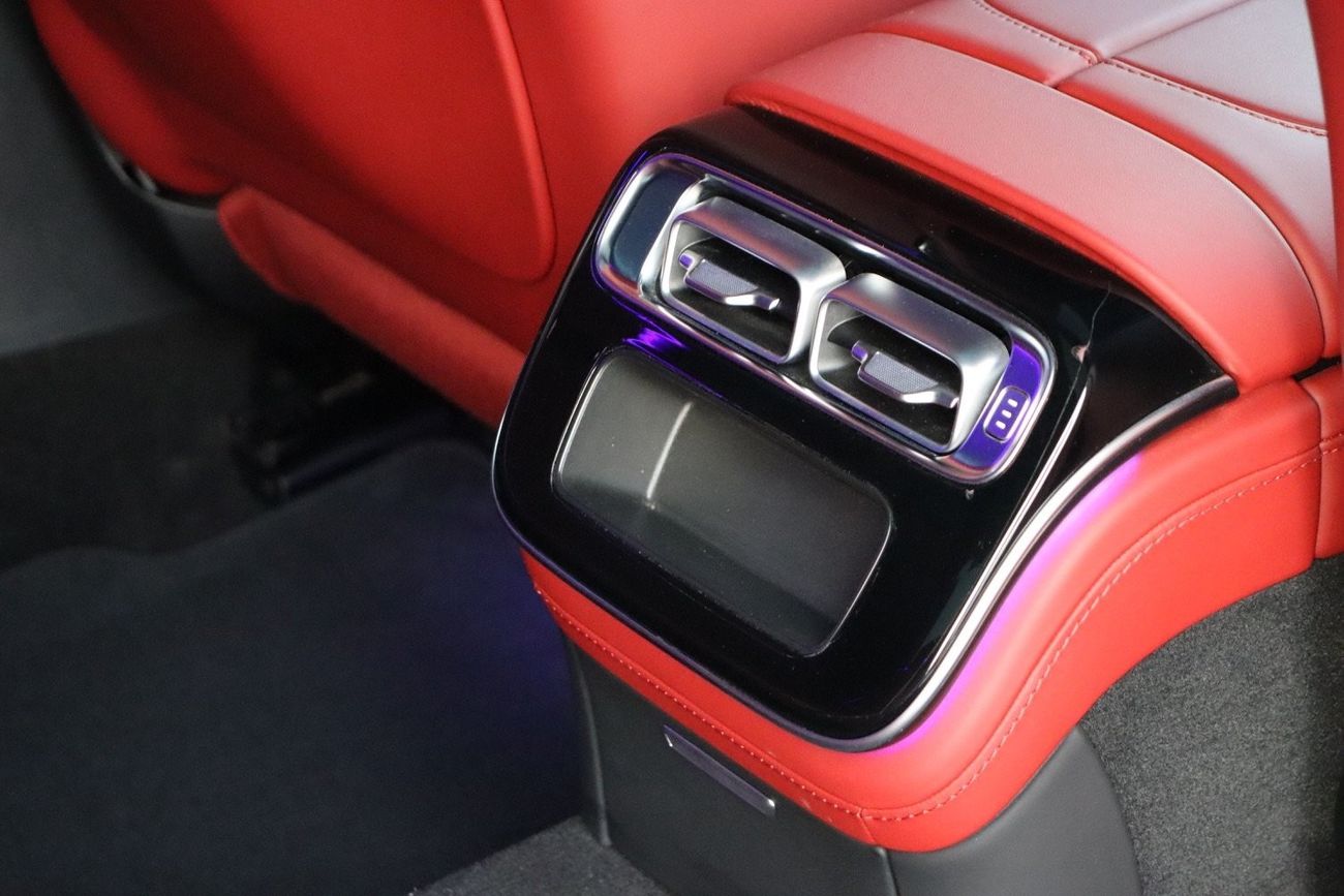 Mercedes-Benz S 580 4M Exclusive Mercedes-Benz S580 / 2022 / USA Clean Title / Free Accident / Only 35,000Km