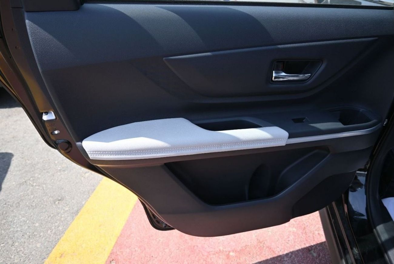 Toyota Veloz Toyota VELOZ 1.5L Petrol, FWD, SUV, 5 Doors, Push Start, Rear Parking Sensors, 7 Seater, Rear Camera