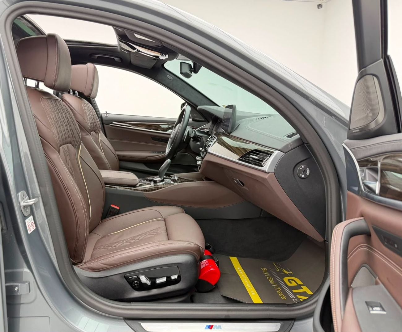 BMW 540i M SPORT COMFORT