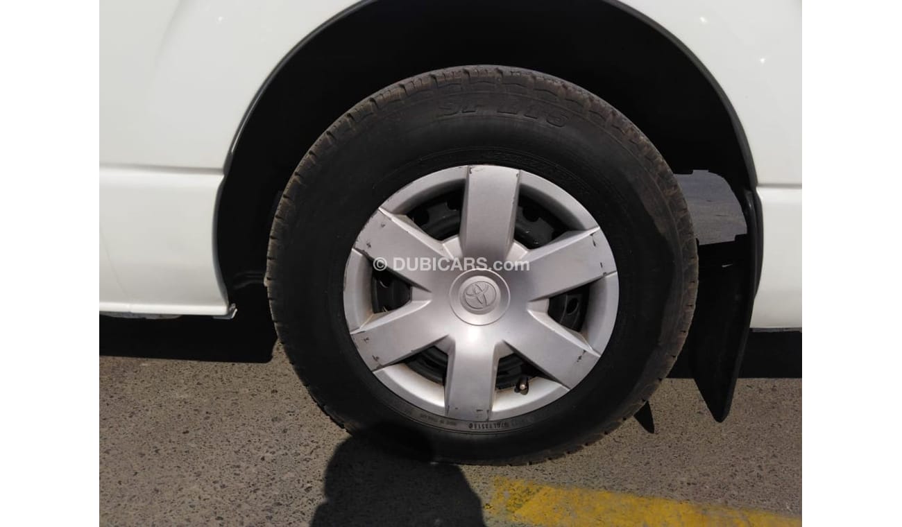 Toyota Hiace Hiace commuter van  (Stock no PM 116 )