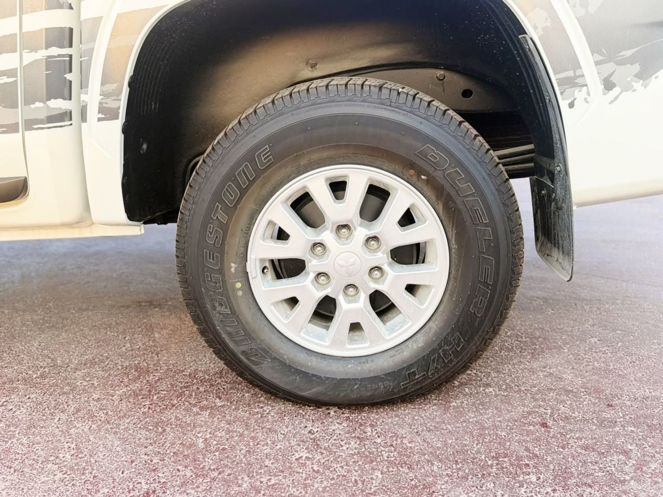 ميتسوبيشي L200 GL
