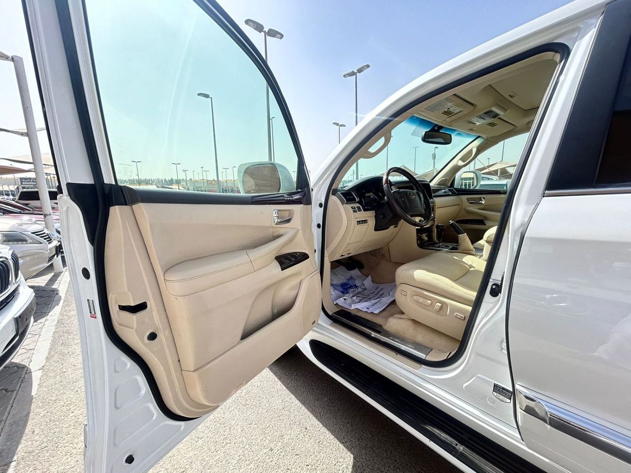 Lexus LX 570 Platinum 5.7L