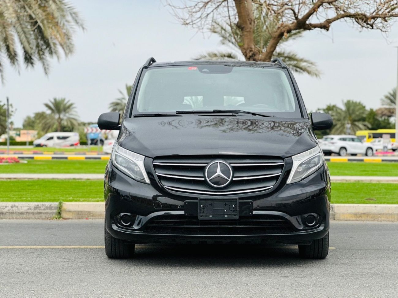 Mercedes-Benz Vito MERCEDES VITO MODEL 2023 GCC SPACE FULL OPTION