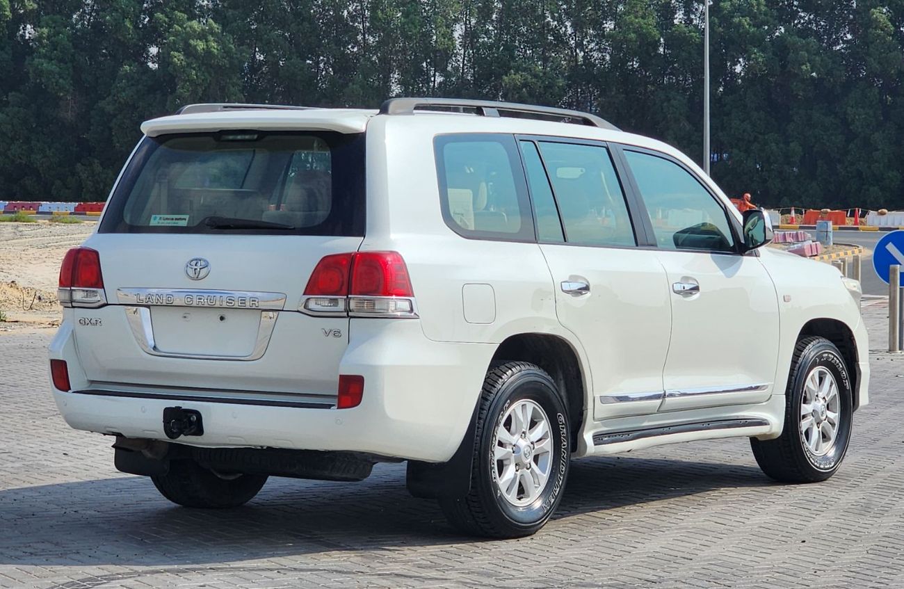 تويوتا لاند كروزر GX.R V6