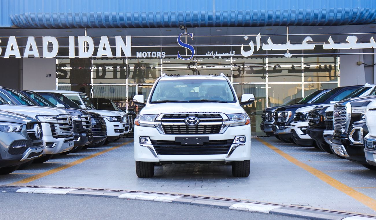 تويوتا لاند كروزر GXR v8