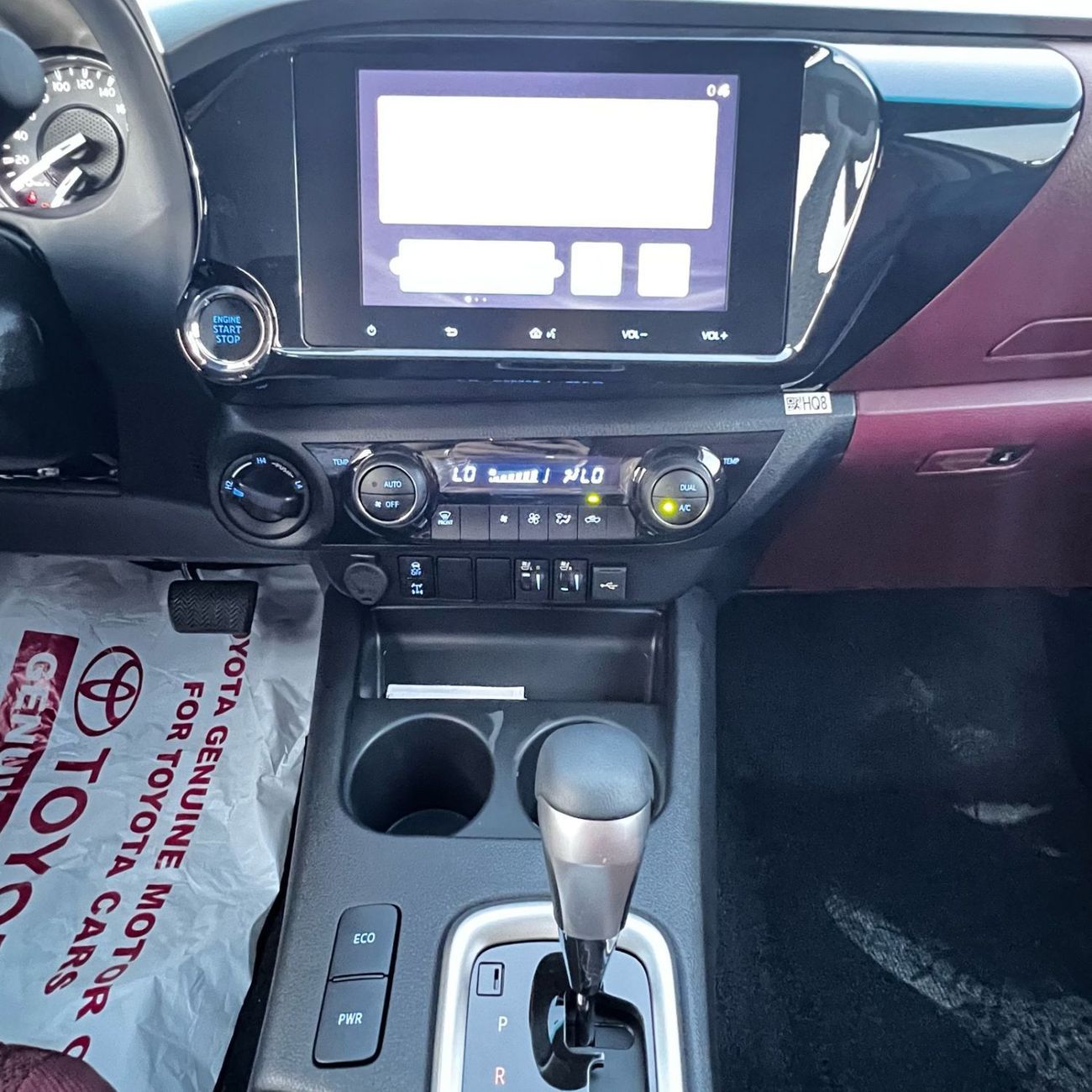 تويوتا هيلوكس SGLX S GLX 2.4L AWD A/T