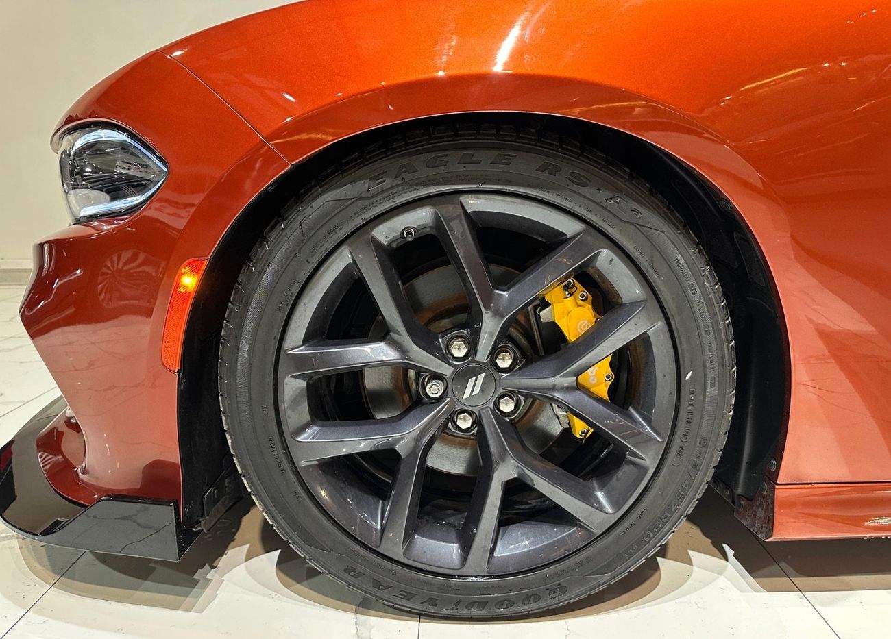 دودج تشارجر R/T 5.7L