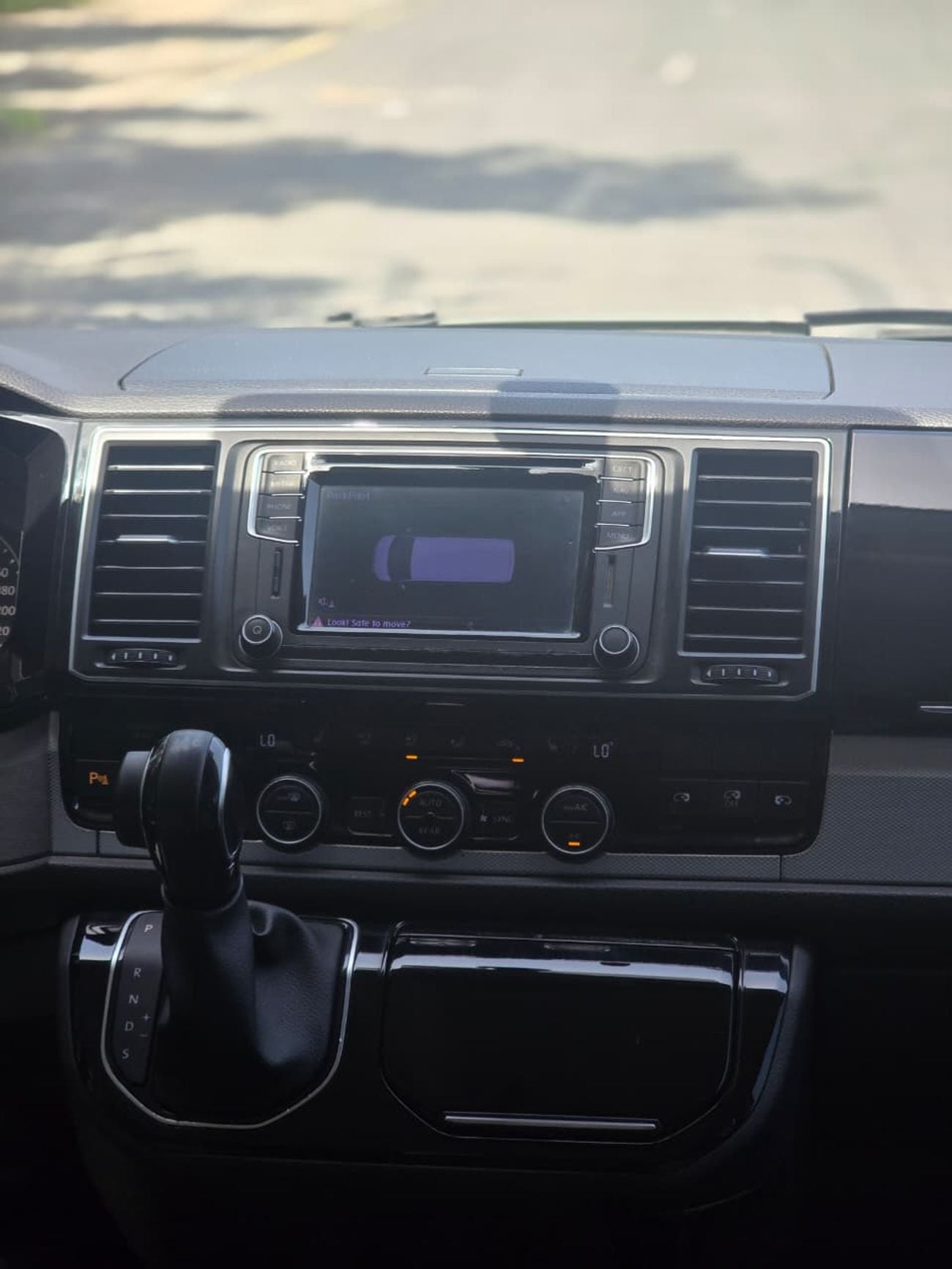 فولكس واجن ملتي فان Hihgline 2.0L