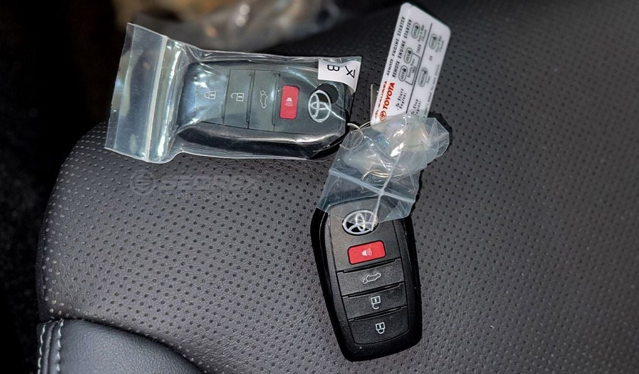 تويوتا لاند كروزر 2026 Model Toyota Land Cruiser (LC300) GXR, 4.0L Petrol 4WD 6A/T