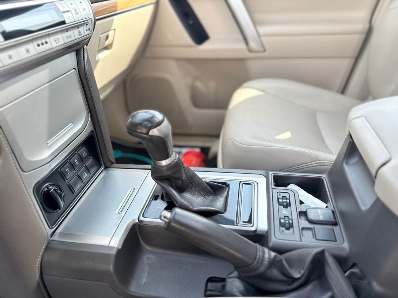 تويوتا برادو VXR 4.0L 4WD