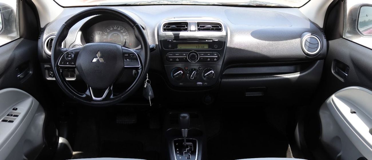 Mitsubishi Attrage GLX Full 1.2L