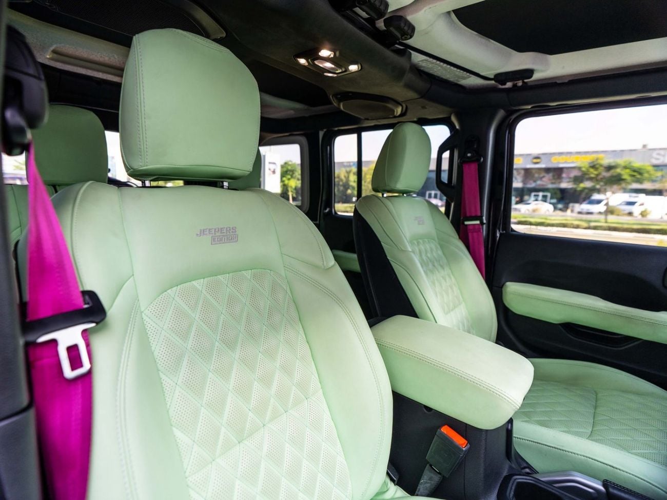 Jeep Wrangler SAHARA