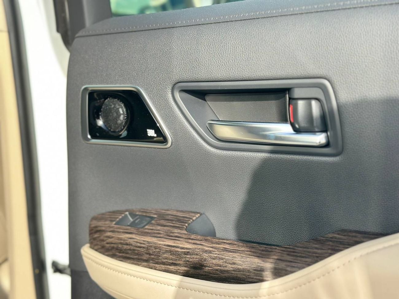 Toyota Land Cruiser VX 4.0L PTR A/T // 2026 // High Option With 360 Camera , Memory Seat , Cooling & Heater Seats // Spe