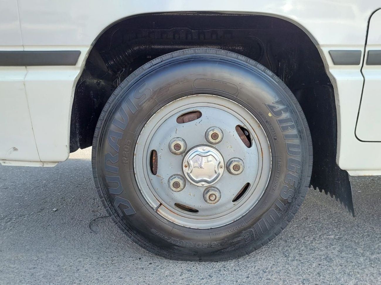 Toyota Coaster TOYOTA COASTER BUS RHD 1992 MODEL 3.7 L DIESEL AUTOMATIC(PM04275)