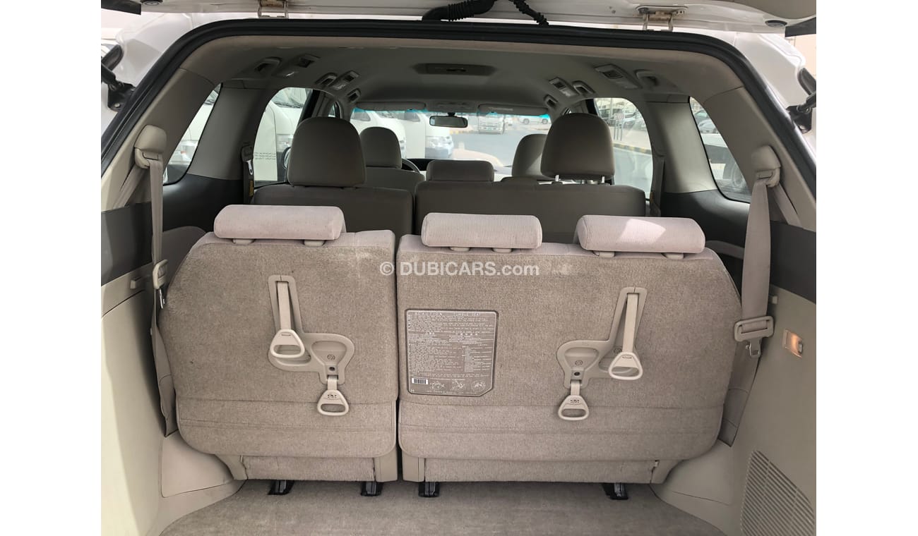 تويوتا بريفيا Toyota Previa model:2007. Excellent condition