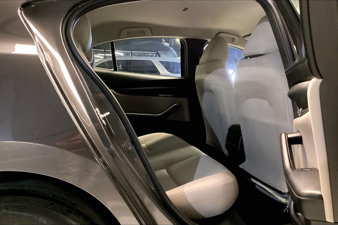 مازدا 3 Select | upto AED 20,000 Ramadan Discount | شامل الضمان | 0 ﺪﻔﻋﺓ ﺃﻮﻟﻯ