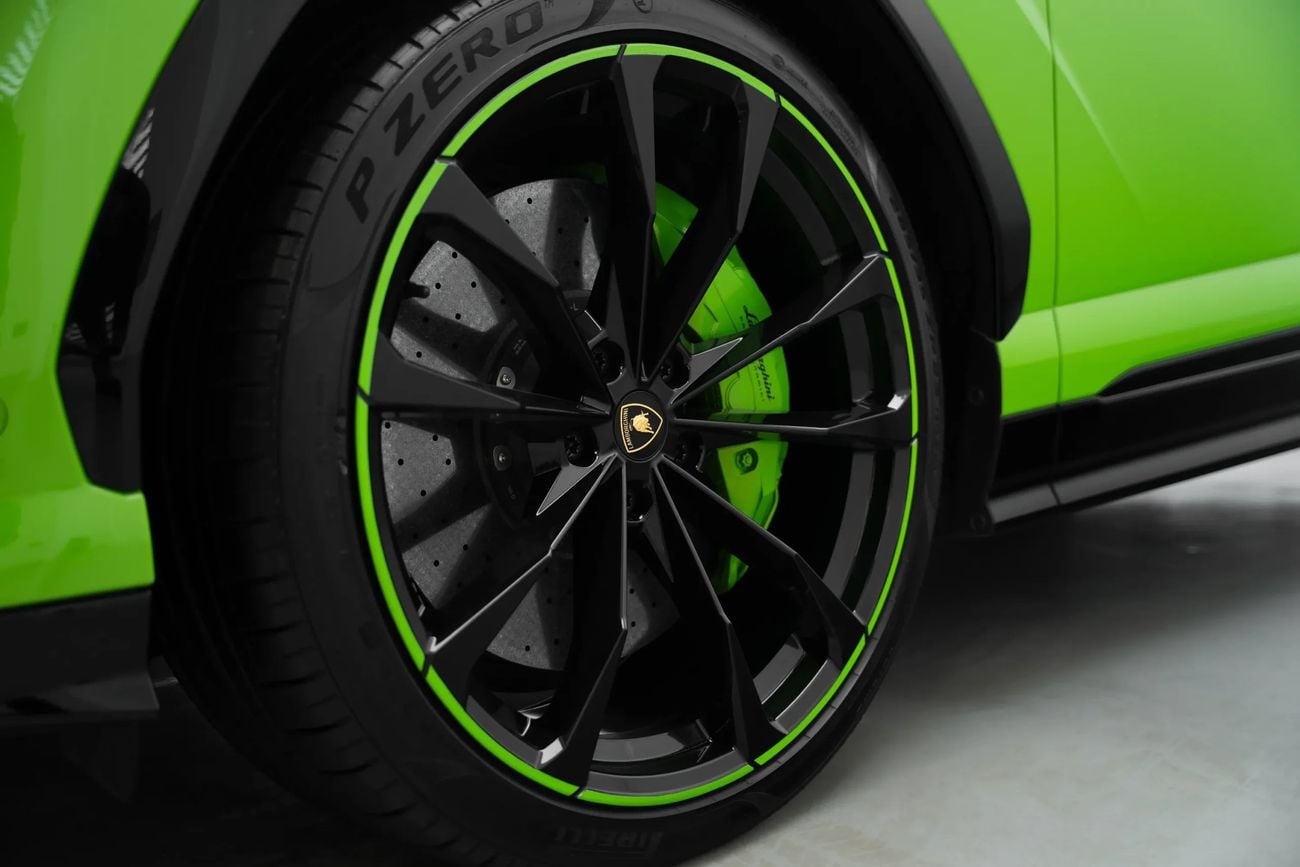 Lamborghini Urus STD