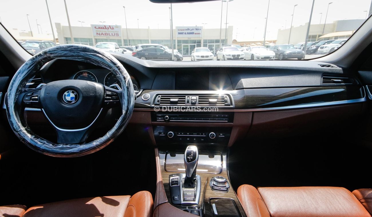 بي أم دبليو 528i I