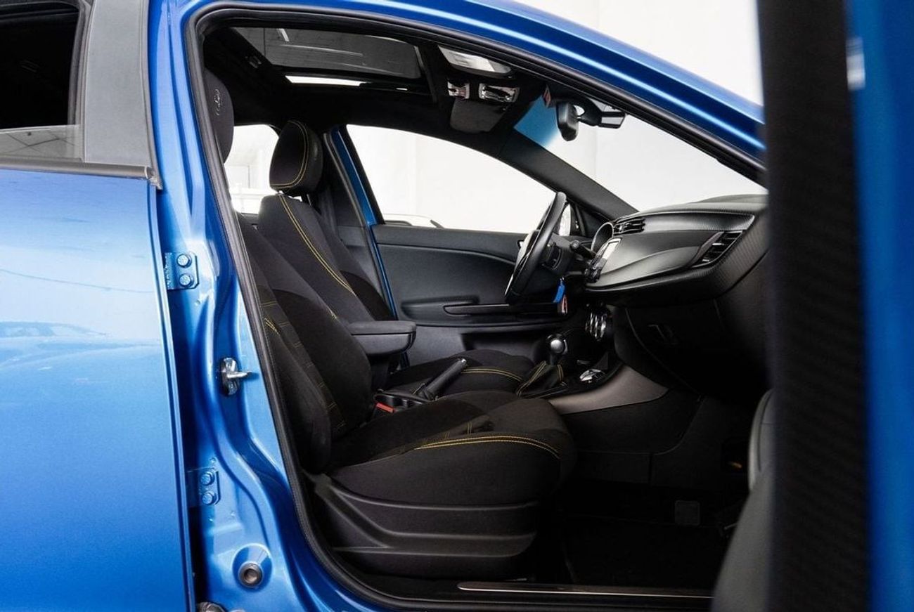 ألفا روميو جوليتا Veloce / Alfa Romeo Warranty & Alfa Romeo Service Contract