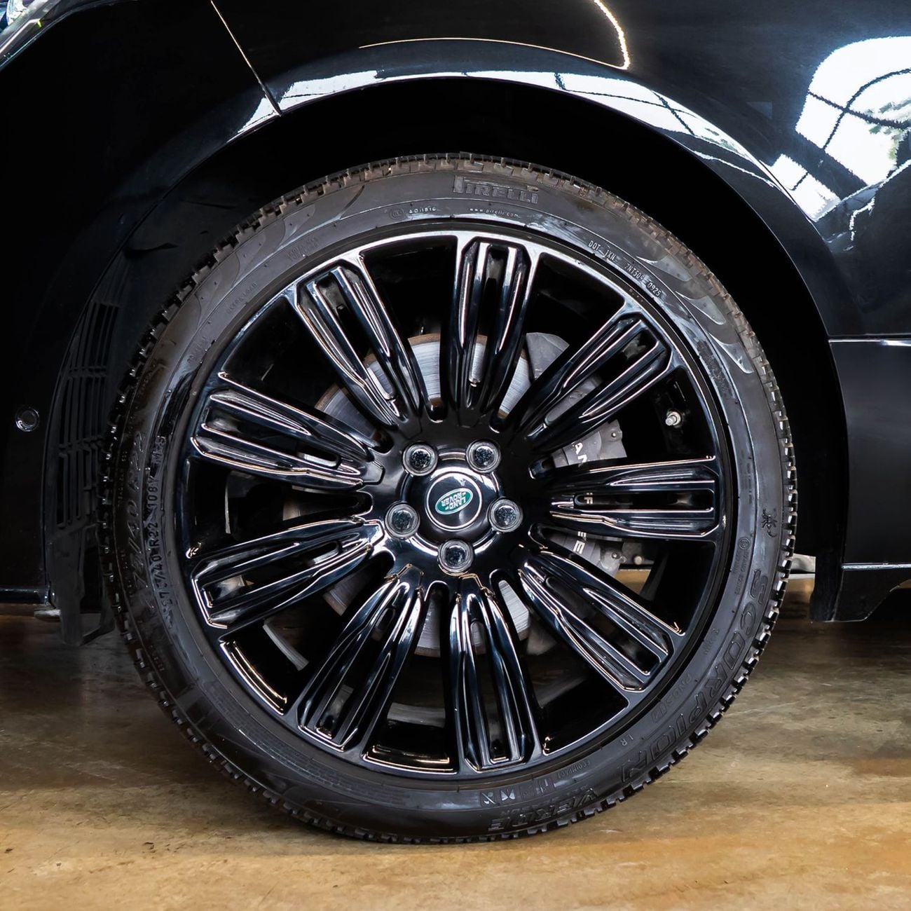 لاند روفر رينج روفر AED 2,969  P.M • 0% Downpayment • Rover Range Rover Vogue SE P525 • 1 Year Warranty