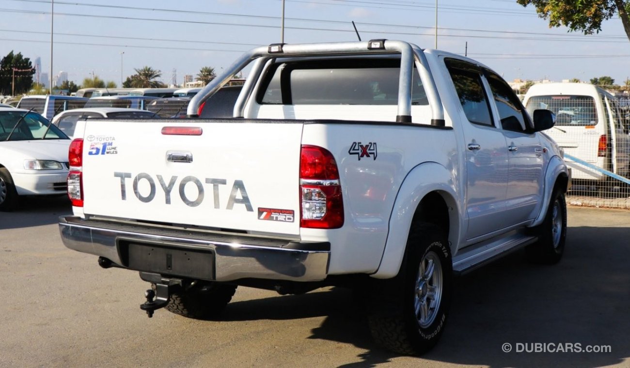 Toyota Hilux SR5 Diesel Right Hand drive clean car