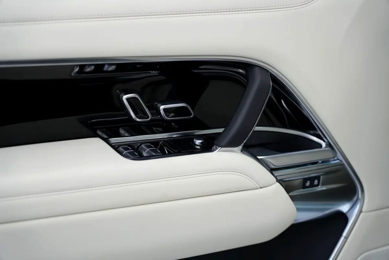 Land Rover Range Rover 2026 Range Rover Vogue HSE P400 | Export