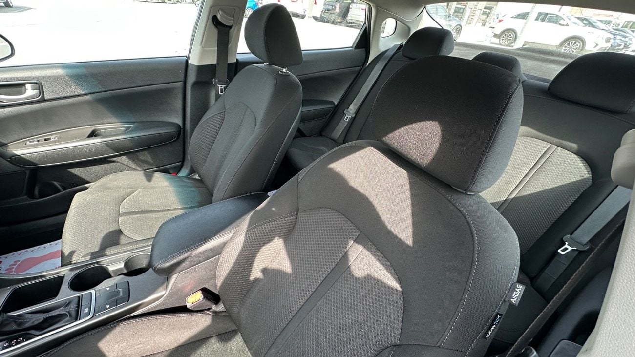 Kia Optima EX 2.4L (185 HP)