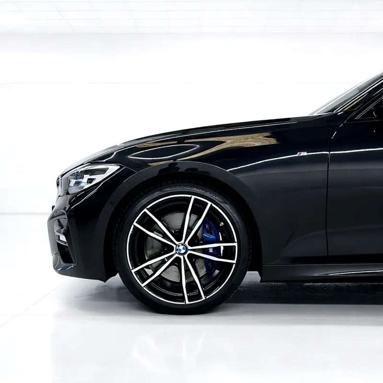 بي أم دبليو 330i M Sport 2.0L (255 HP) 2021 BMW 330i M-Kit, Warranty, 2026 BMW Service Pack, GCC