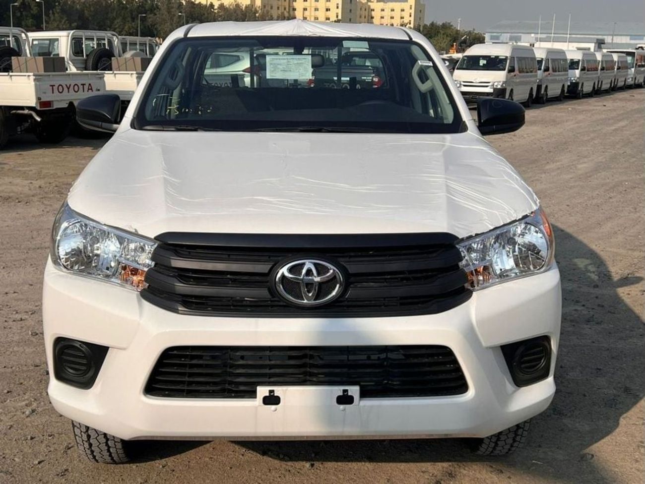 تويوتا هيلوكس Toyota Hilux Double Cabin 2.4L 4-Cyl  Diesel Manual Transmission 4x4 2025