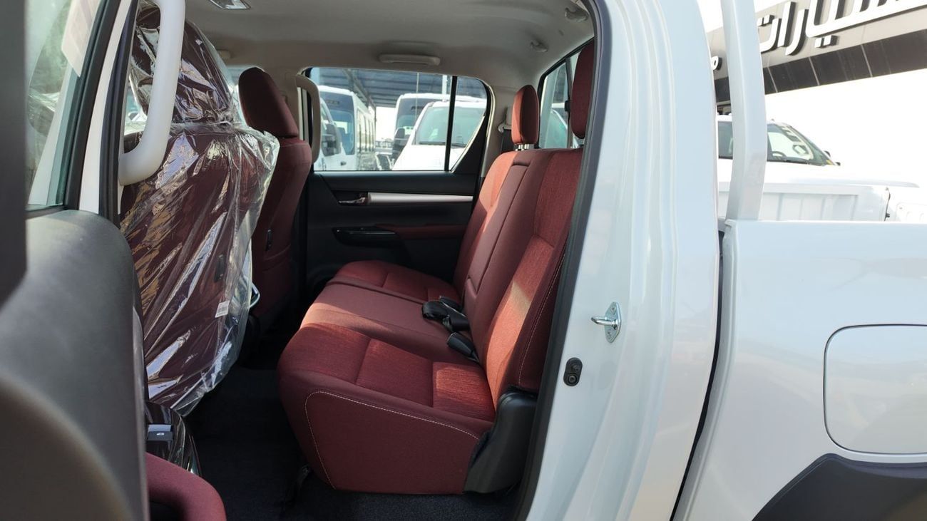 Toyota Hilux TOYOTA HILUX SR5 4.0 V6 4WD A/T 2026