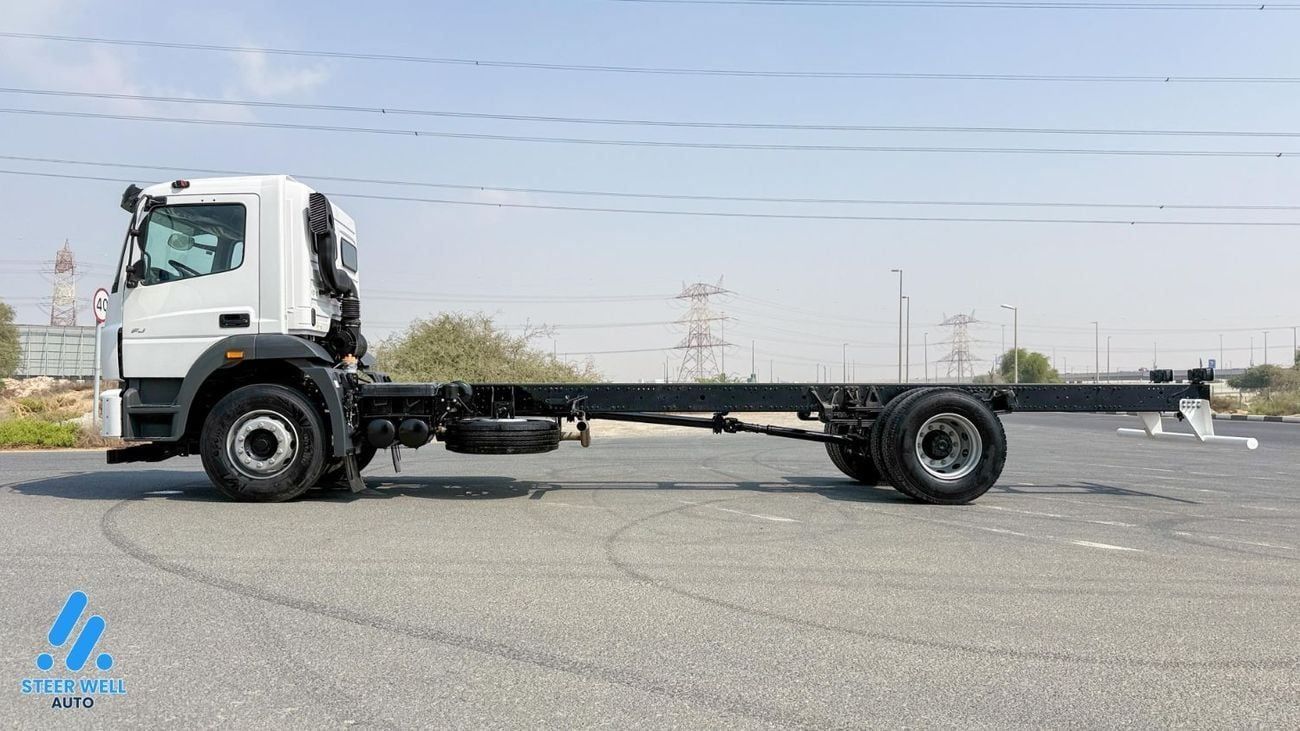 Mitsubishi Fuso FJ 12 Ton 6.4L RWD Diesel Bare Chassis Truck | White