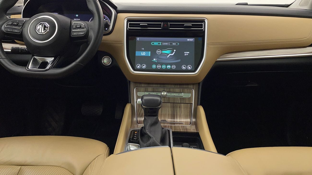 أم جي RX8 LUXURY 2 | بدون دفعة مقدمة | اختبار القيادة في المنزل