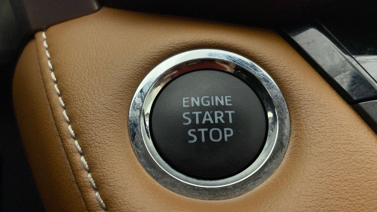 Toyota RAV4 VXR 2.5 | Zero Down Payment | Home Test Drive