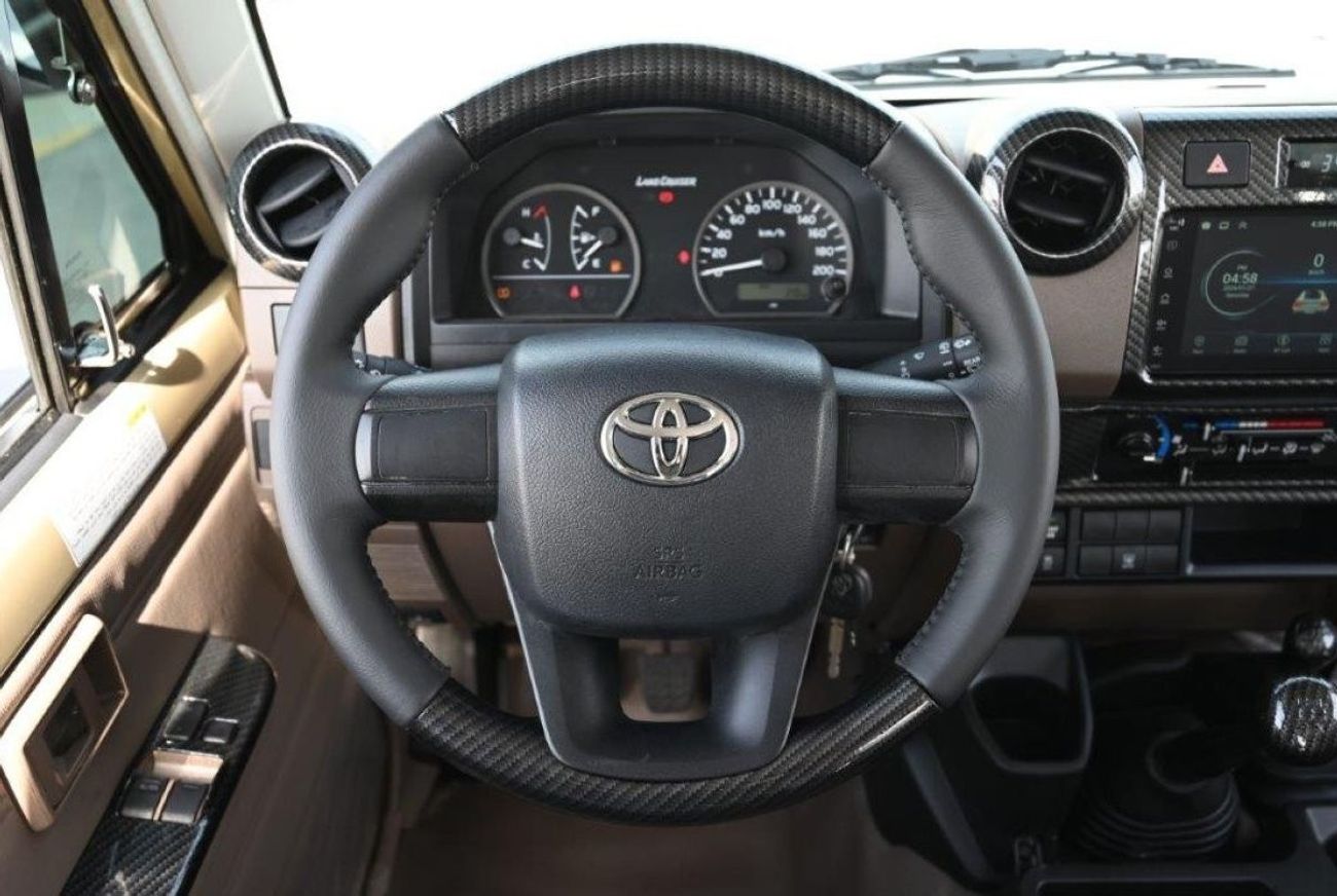 Toyota Land Cruiser 70 71 V6 4.0L 4WD 7 Seater MT 2024