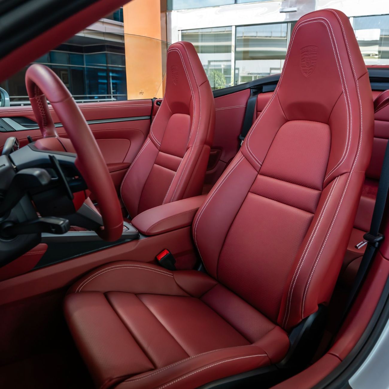 Porsche 911 Carrera 4 3.0L (444 HP) Convertible 2025  PORSCHE  911 CARRERA  CABRIOLET  DONE ONLY 1800KM