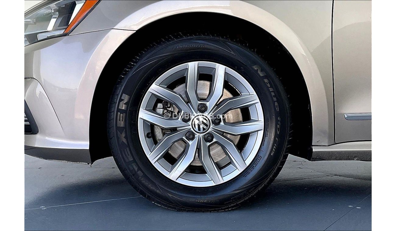 Volkswagen Passat SE