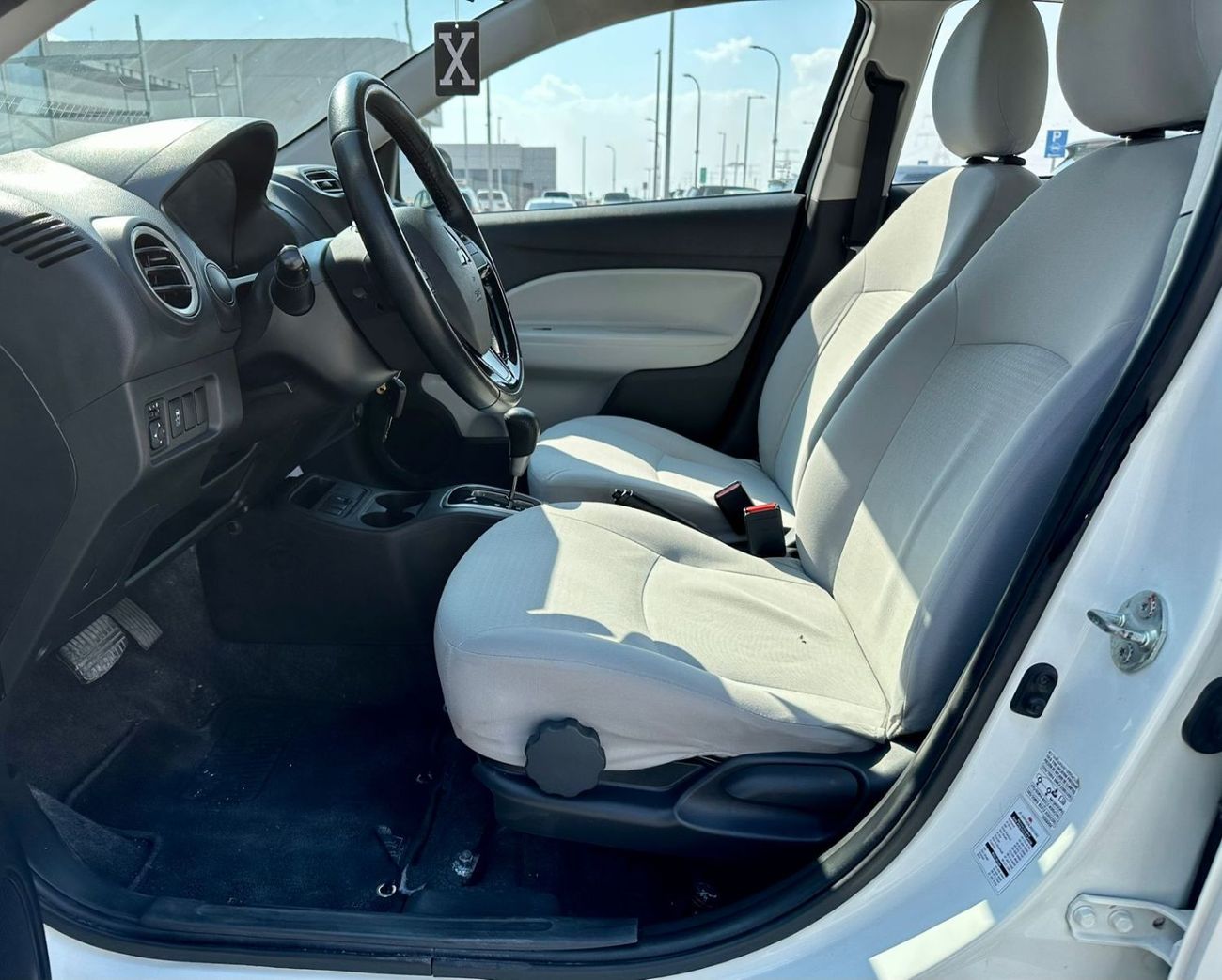 ميتسوبيشي اتراج GLX Full 1.2L