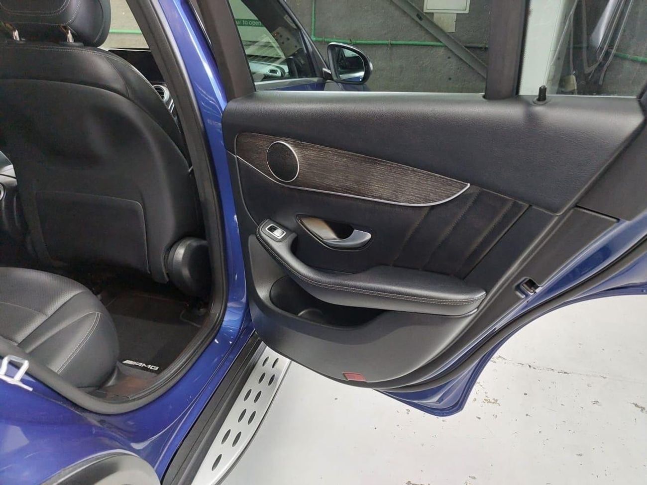 Mercedes Benz GLC 300 AMG