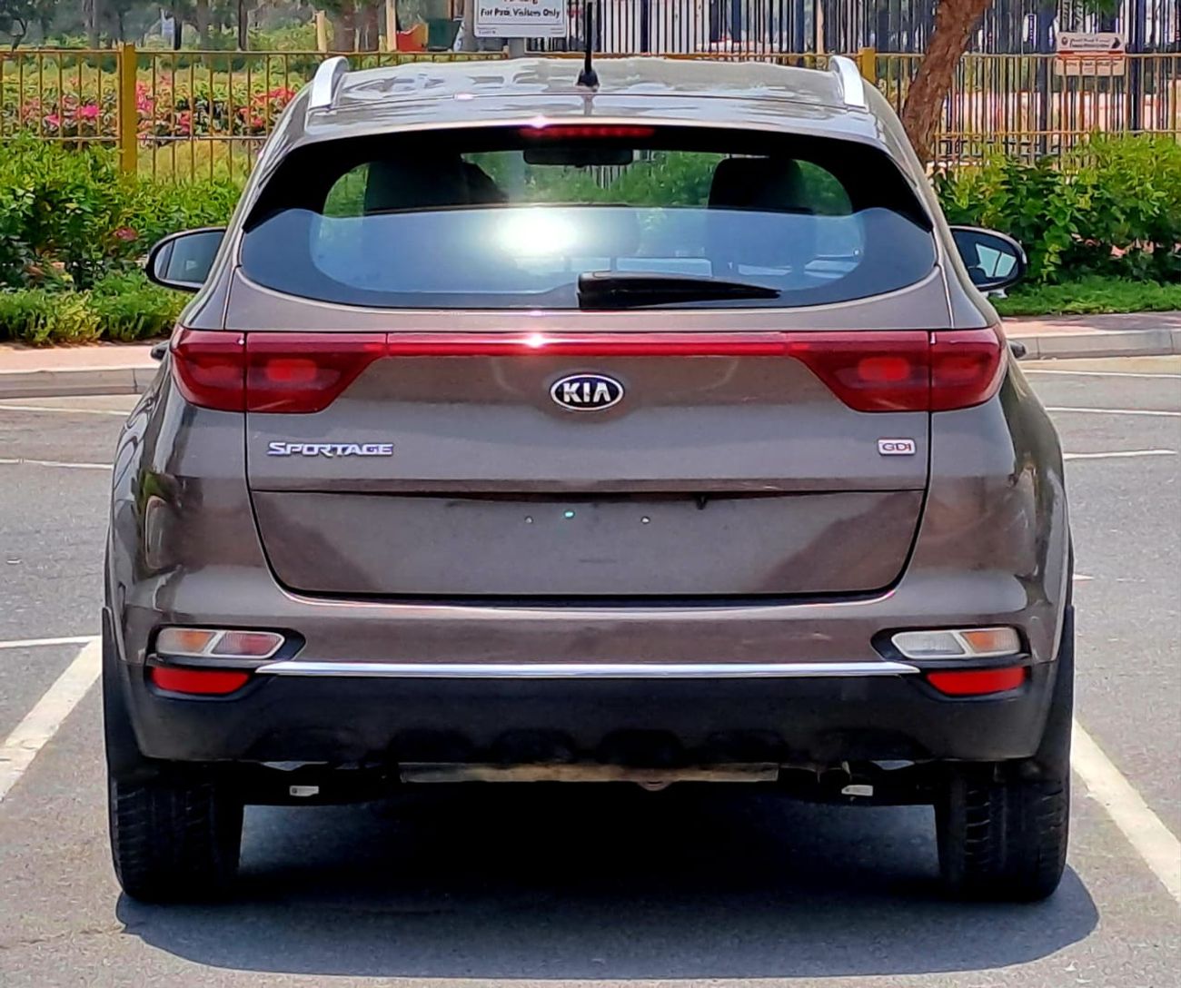 كيا سبورتيج LX 1.6L FWD