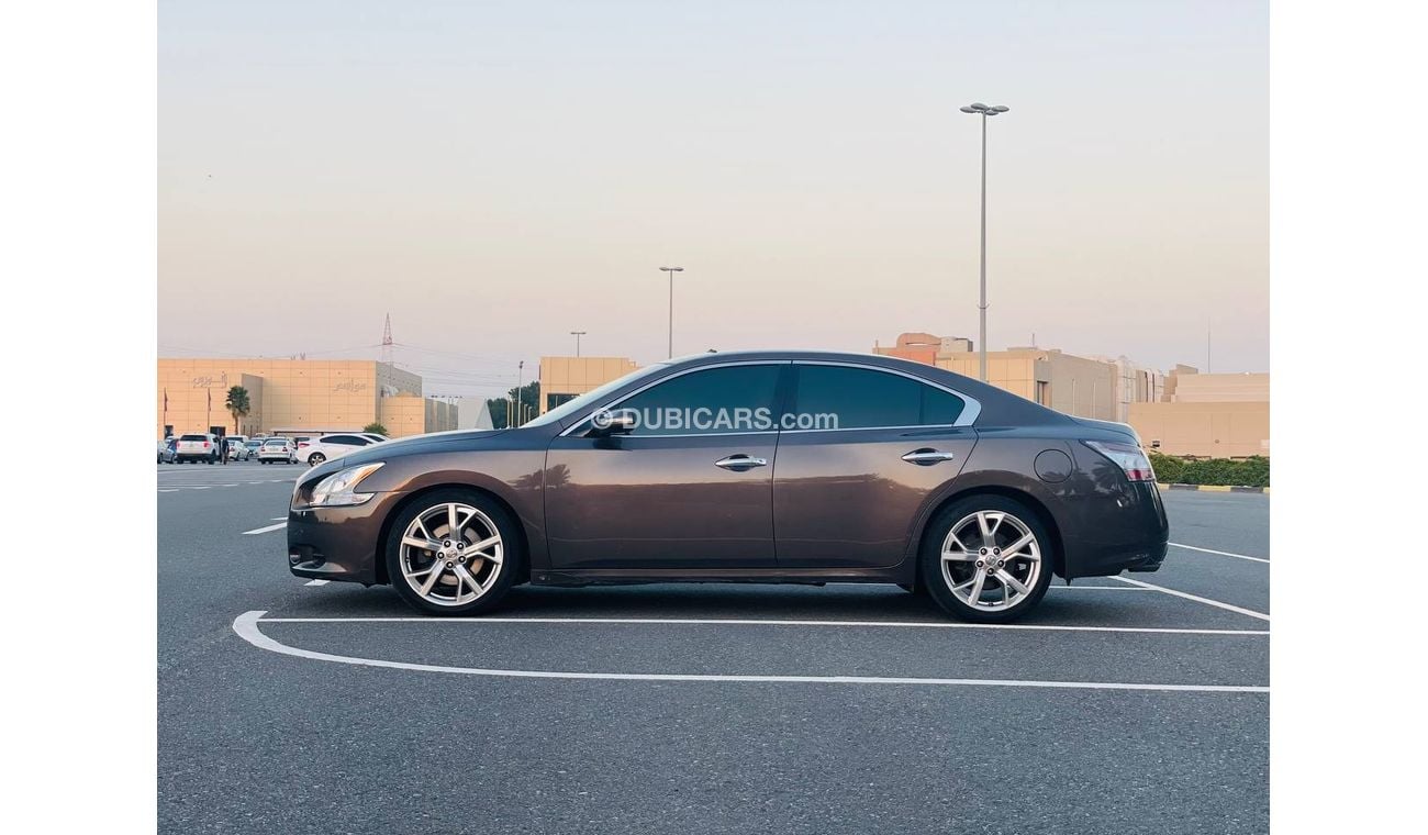 نيسان ماكسيما SR