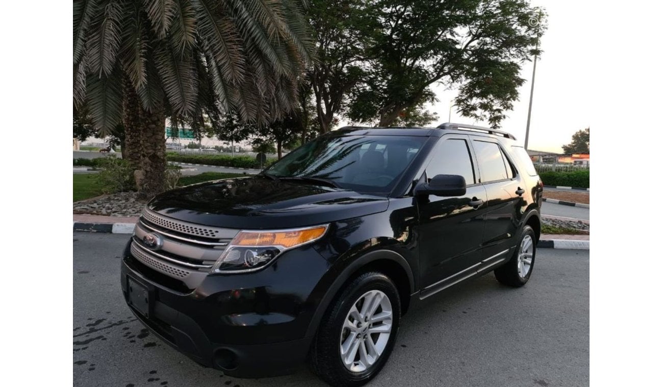 Ford Explorer LIMITED OFFER - FREE REGISTRATION - 4WD - GCC SPECS - FULL SERVICE HISTORY - AL TAYER -