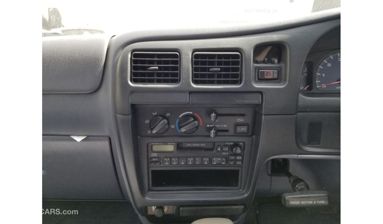 Toyota Hilux Hilux RIGHT HAND DRIVE (Stock no PM 297 )