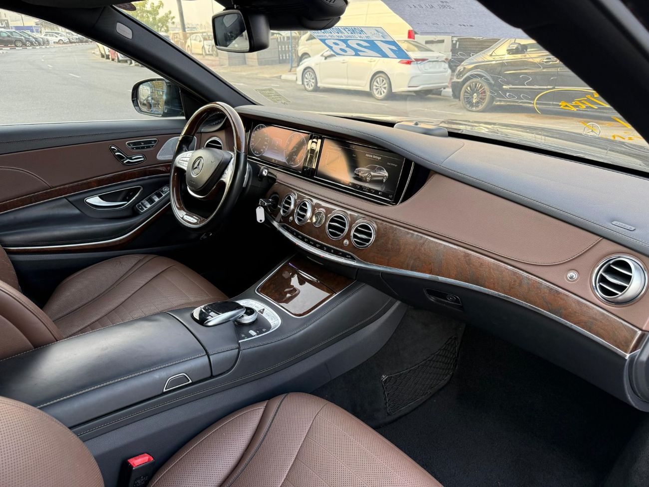 مرسيدس بنز S 550
