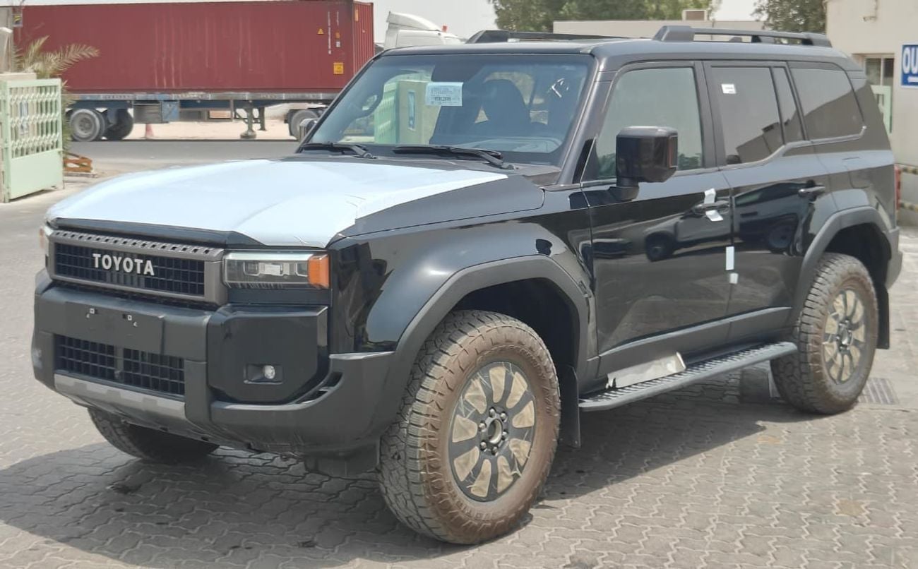 Toyota Prado 2026 Toyota Prado Adventure with Sunroof J250 7-Seater 2.8L Turbo Diesel A/T 4WD Only For Africa