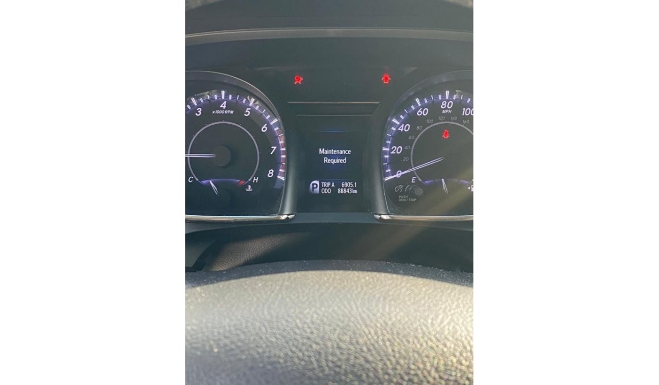 تويوتا افالون تويوتا افالون V6 موديل 2016 لون اسود