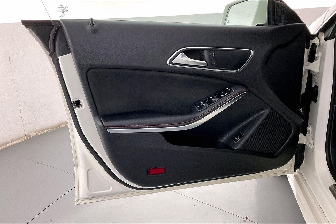 Mercedes-Benz CLA 250 Sport| 1 year free warranty | Flood Free